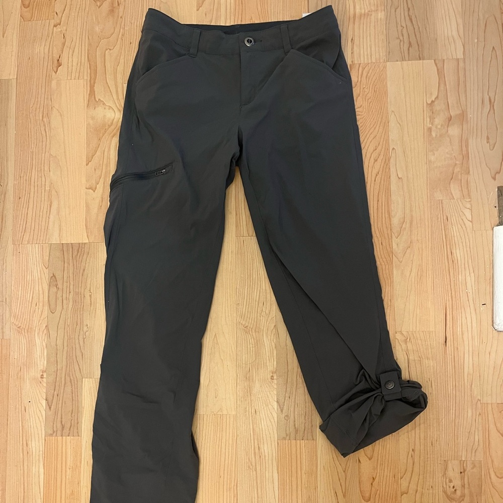 Women’s Patagonia Pants Size 4